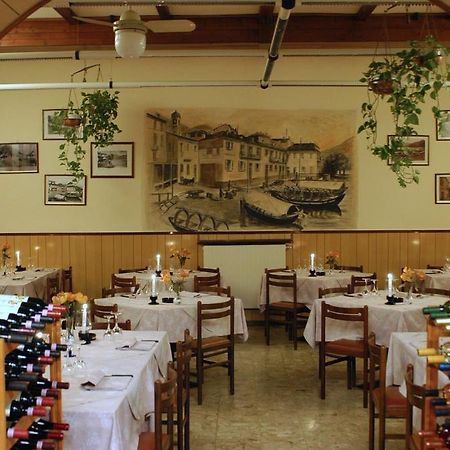 Albergo Vecchia Menaggio Bagian luar foto