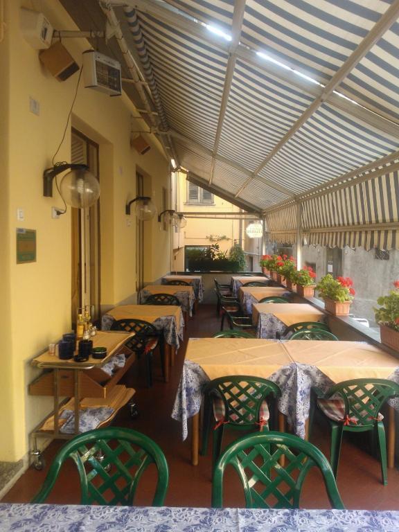 Albergo Vecchia Menaggio Bagian luar foto